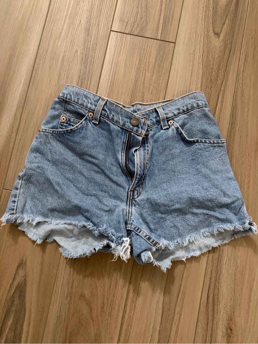 Levi's Light Blue High-Rise Denim Cutoff Shorts. Vintage. 910